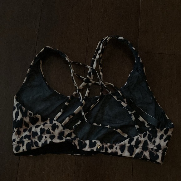 Victoria’s Secret Sports Bra - Picture 2 of 3